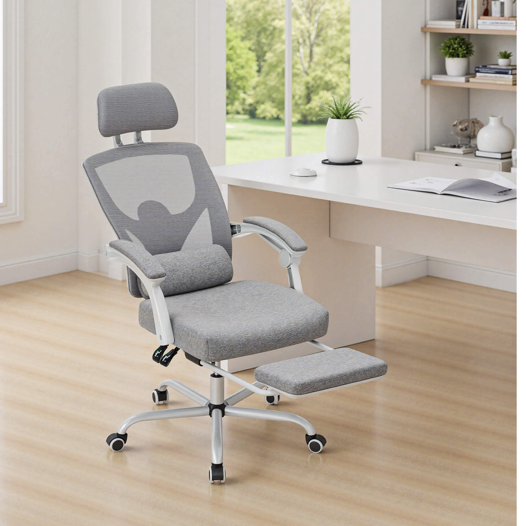 Retractable Footrest Swivel Office Chair