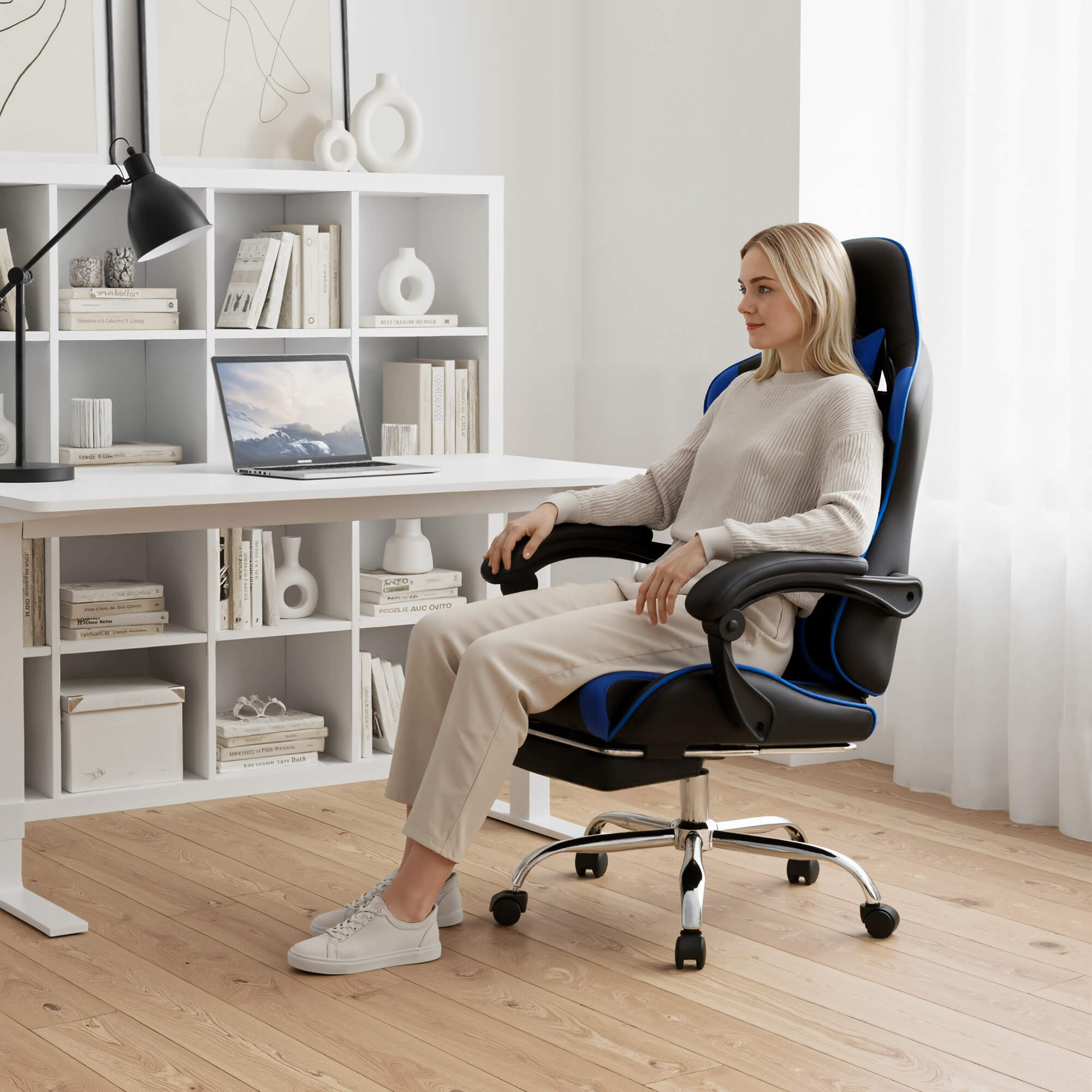 Gaming Chair with Footrest and Lumbar Support