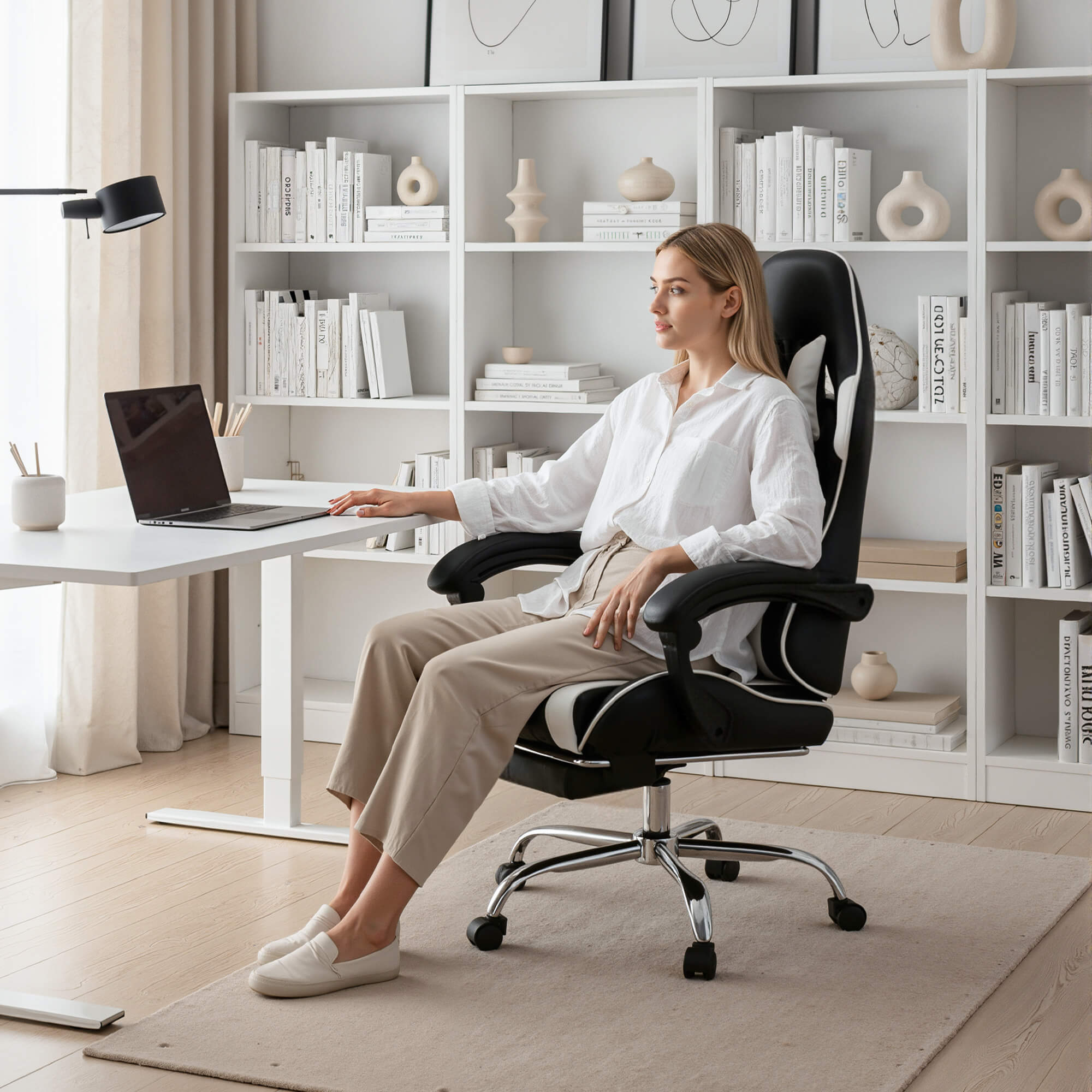 Gaming Chair with Footrest and Lumbar Support
