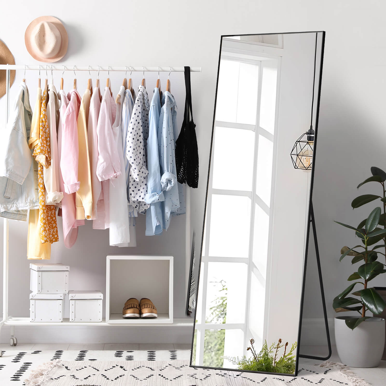Full Length Aluminum Alloy Standing Mirror