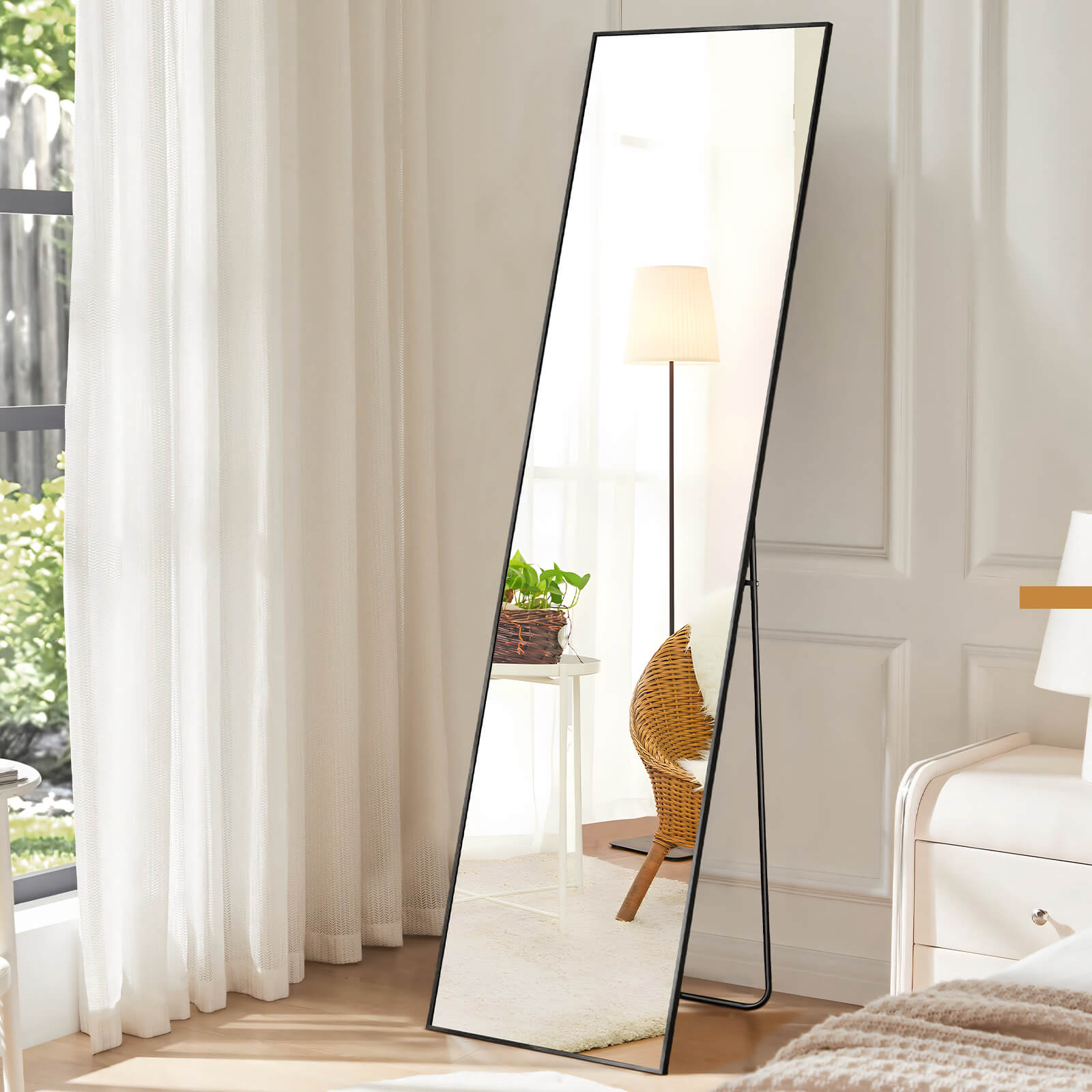Full Length Aluminum Alloy Standing Mirror