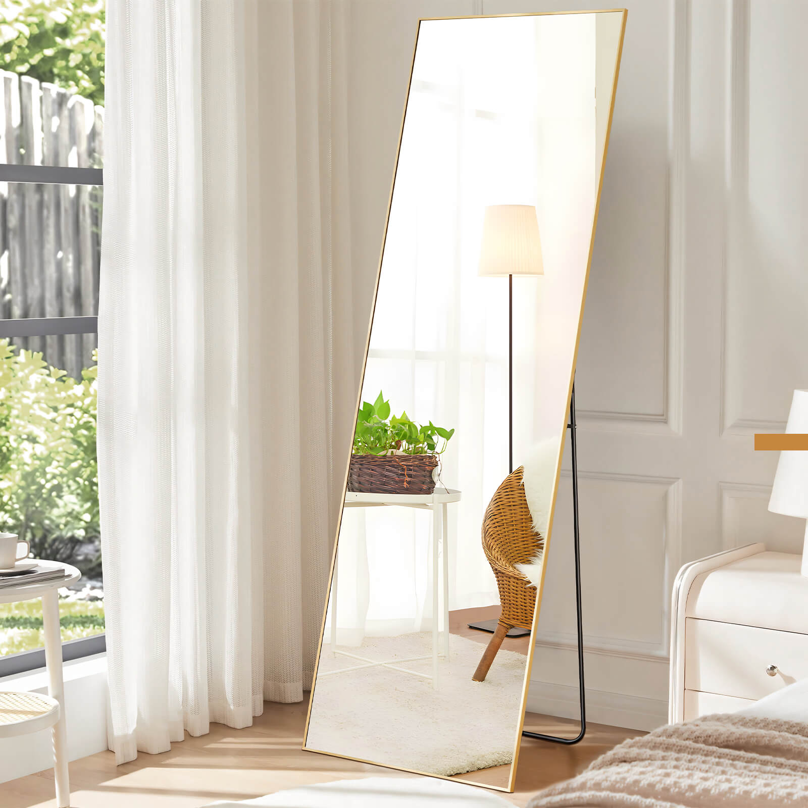 Full Length Aluminum Alloy Standing Mirror